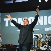 Jimmy John's Founder Giving Out Awards at Jimmy John's Convention